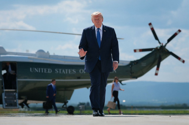 Tym razem naprawdę, na serio, ostatni raz. Trump grozi Iranowi „ścięciem głowy”