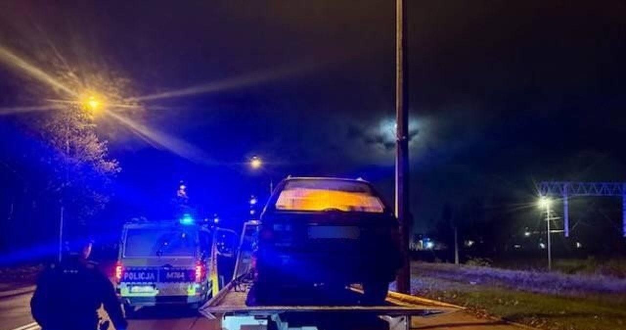 Nocny pościg w Białymstoku: Policjanci wcisnęli gaz do dechy, jest finał