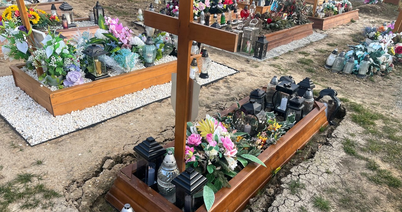 Zapadające się groby na legnickim cmentarzu. "Czasami trumny wypływały"