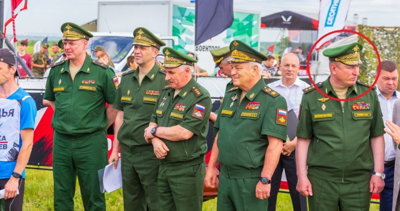 Czołowy rosyjski generał zwolniony ze służby wojskowej