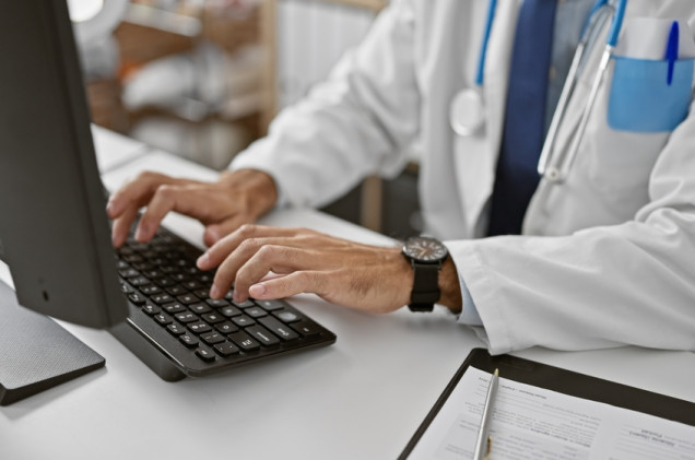 Lekarze nie mogą przyjmować pacjentów. Awaria w Uniwersyteckim Centrum Klinicznym WUM