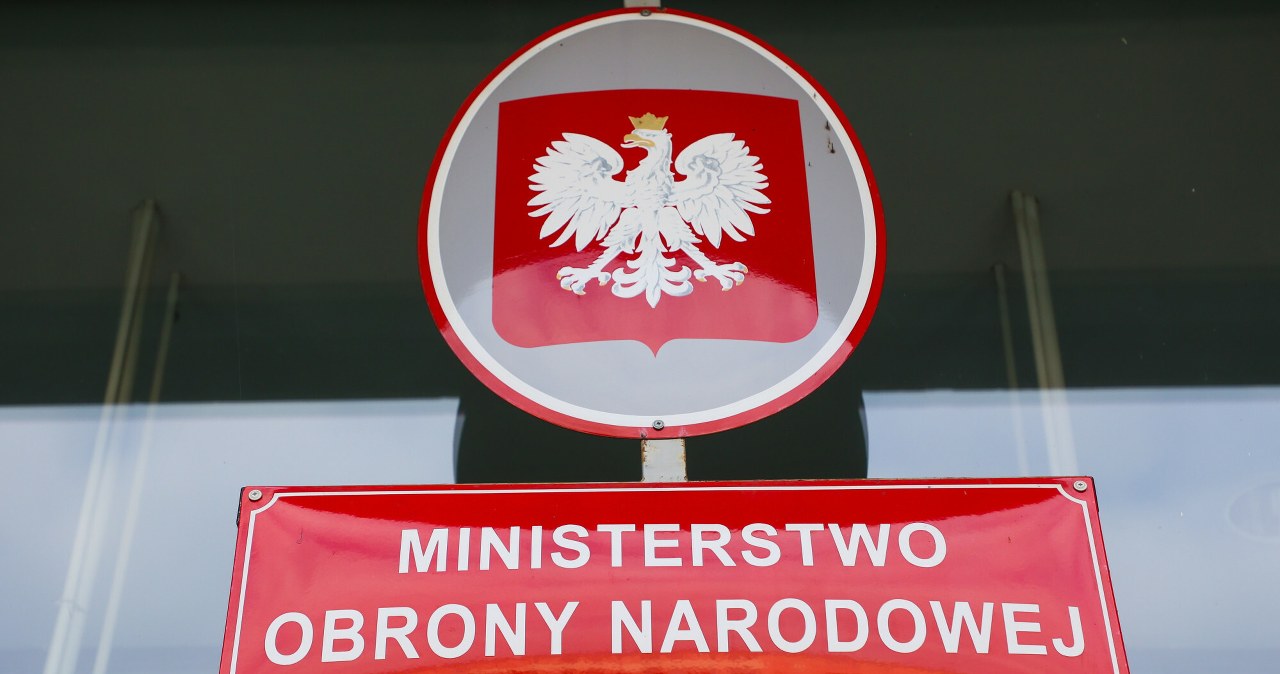 Szpieg w MON "uczestniczył w najważniejszych procesach resortu". Nowe informacje