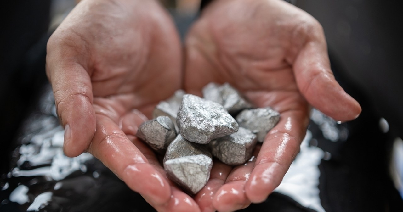 Kluczowe surowce XXI wieku. Dlaczego wszyscy mówią o metalach ziem rzadkich?