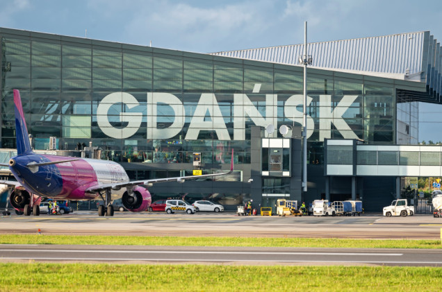 Awaryjne lądowanie samolotu linii Wizzair w Gdańsku