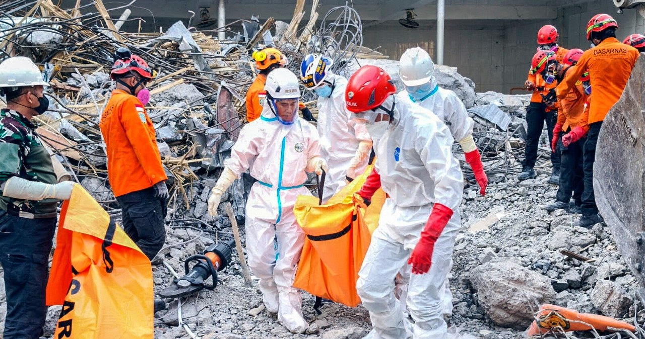 Tragedia w szkole z internatem. Dziesiątki ofiar