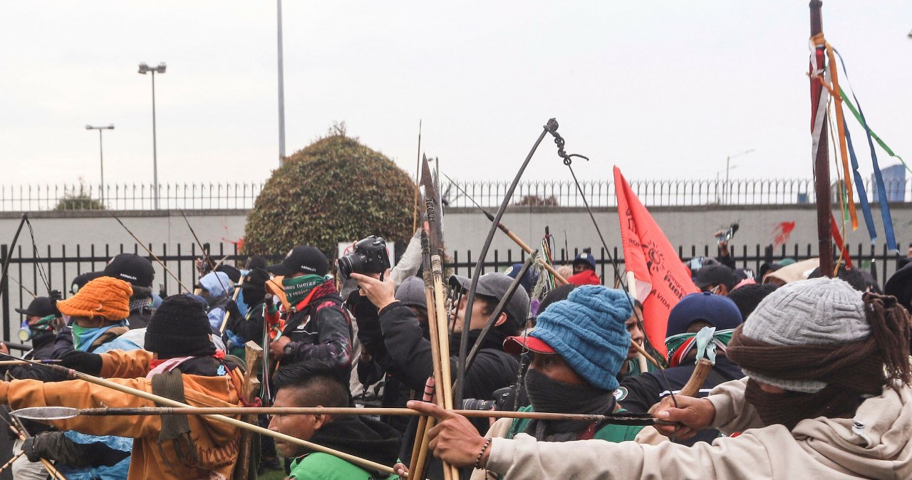 ​Indianie ostrzelali z łuków ambasadę USA. Są ranni