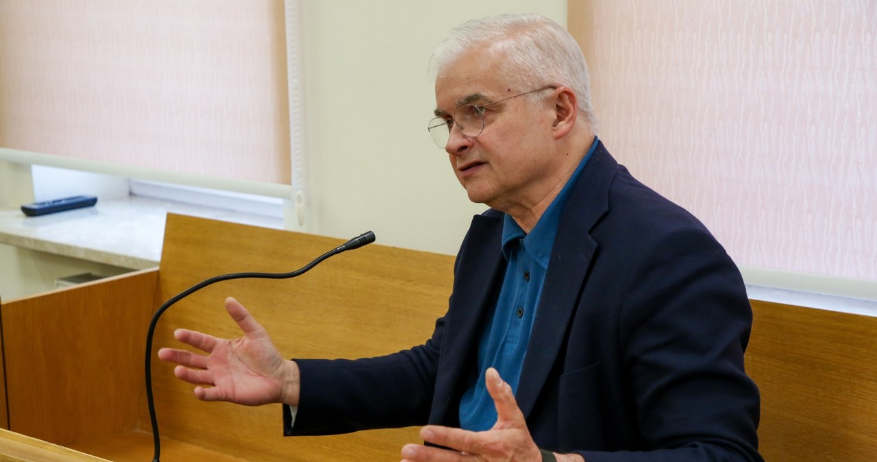 Apelacja ws. Cimoszewicza zdjęta z wokandy. Podano powód