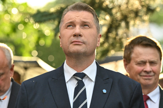 „Nie” dla Ukrainy w UE. Czarnek zapowiada projekt uchwały