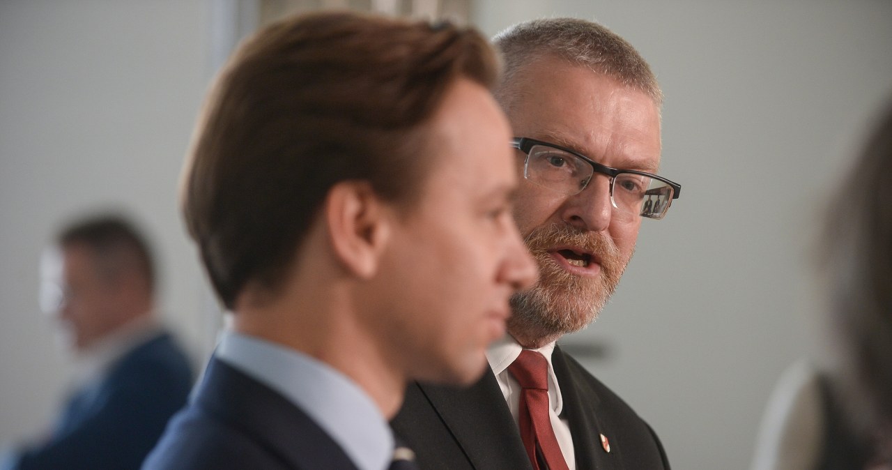 Konfederacje drugą siłą w Polsce? Najnowszy sondaż CBOS wprawia w osłupienie