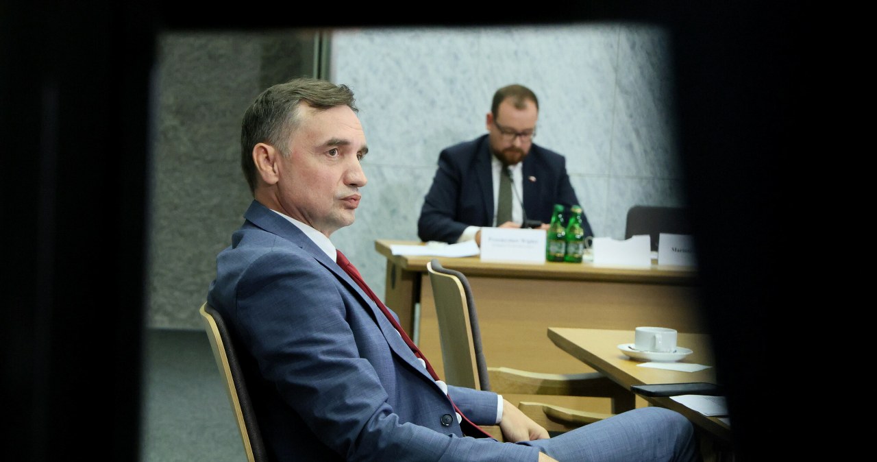 Węgry udzieliły azylu politycznego dwóm Polakom. Widzieliśmy dokument