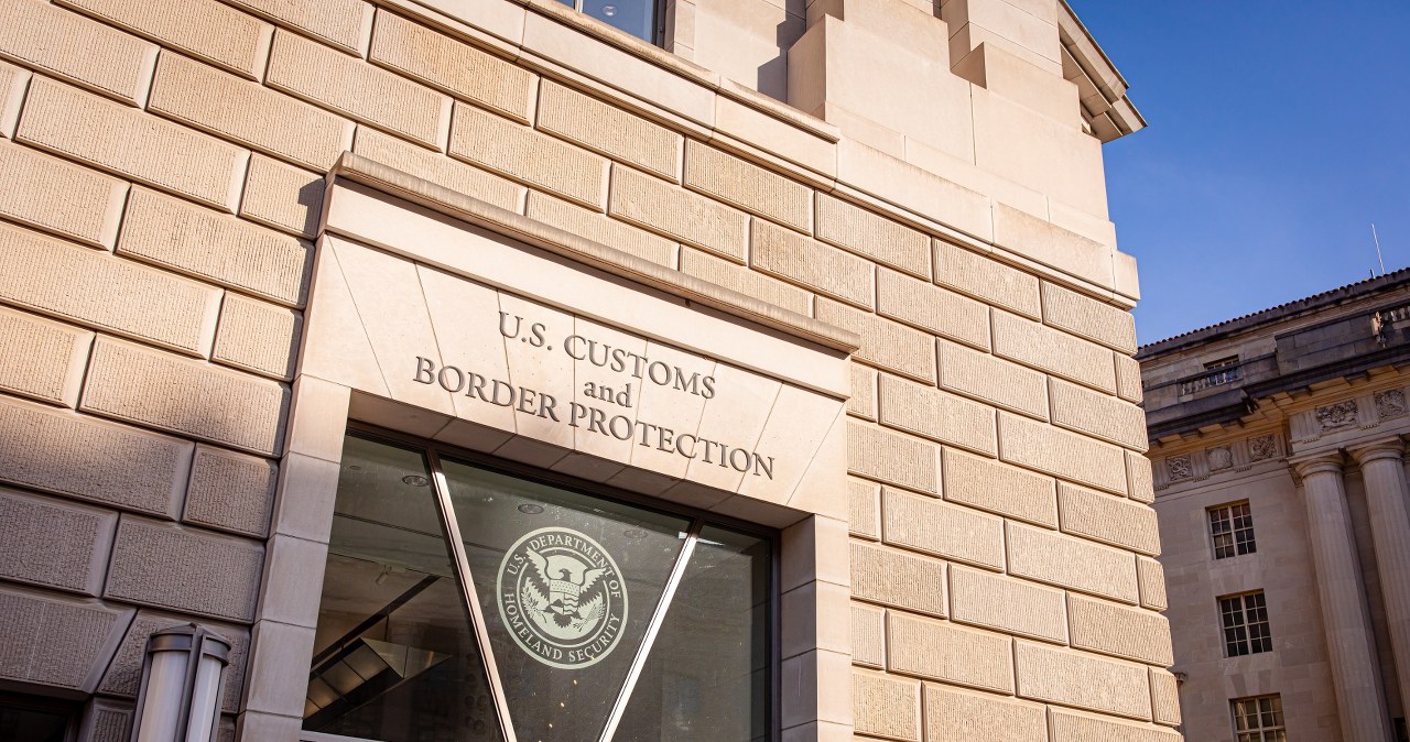 Pięć znanych nazwisk objętych sankcjami wizowymi. Nie wjadą do USA