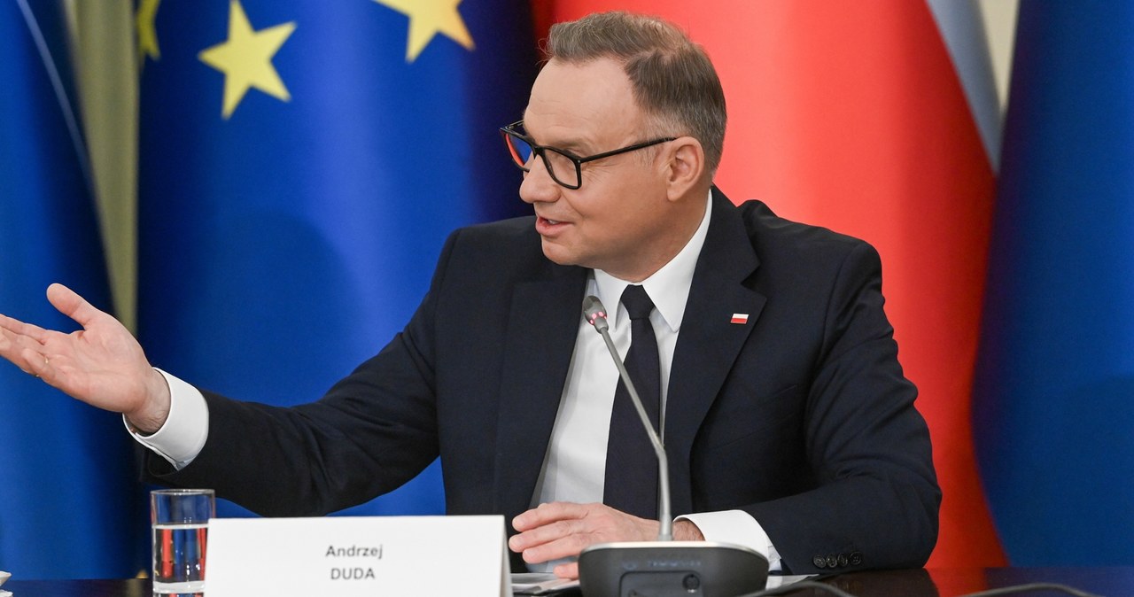 Andrzej Duda otworzył posiedzenie RBN. Na obradach gość specjalny