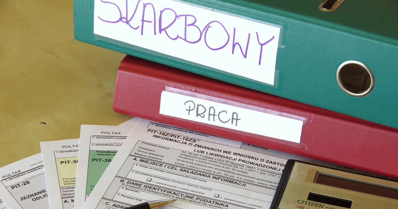 Twój e-PIT. Kiedy zeznania? Jak się rozliczyć? Kto nie musi nic robić?