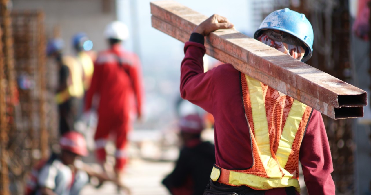 BGK wypłacił 66 mln zł polskim firmom na odbudowę Ukrainy