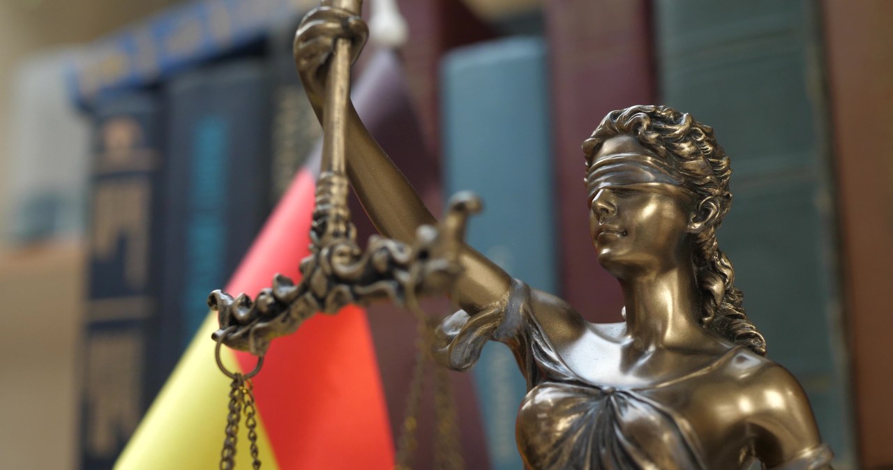 Stulatek stanie przed sądem? Niemcy prowadzą śledztwo