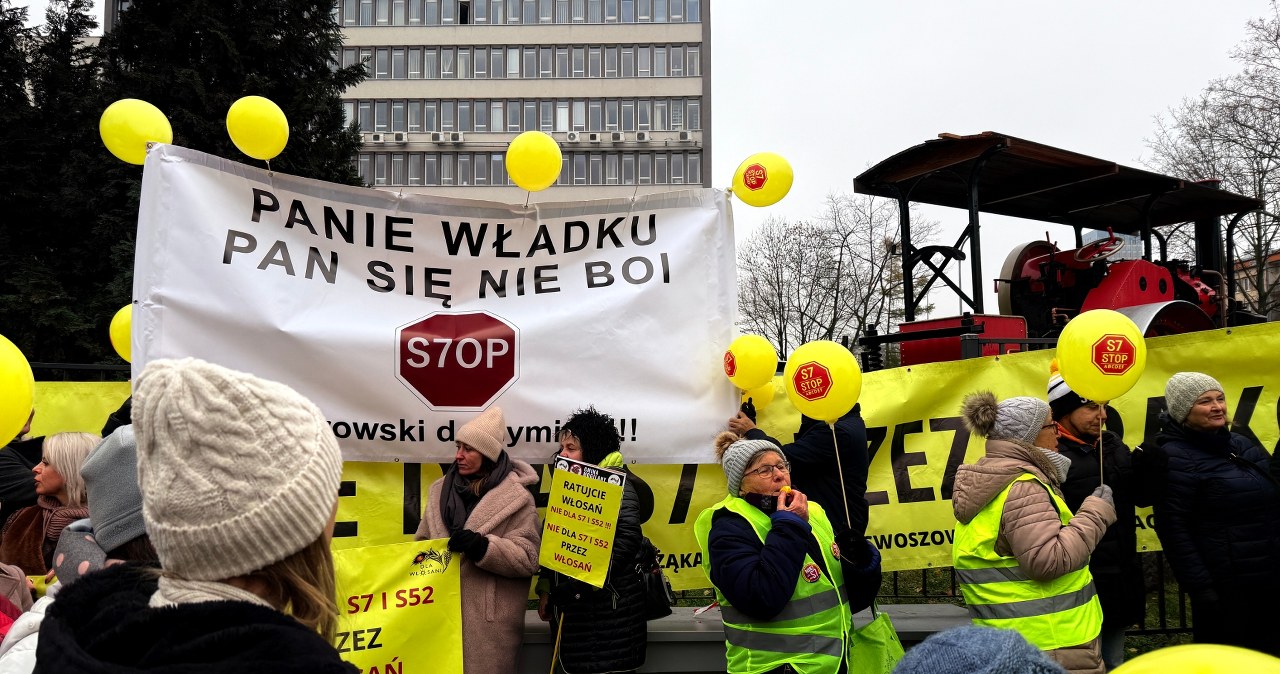 Wielki protest w Krakowie. Mieszkańcy przyszli przed siedzibę GDDKiA