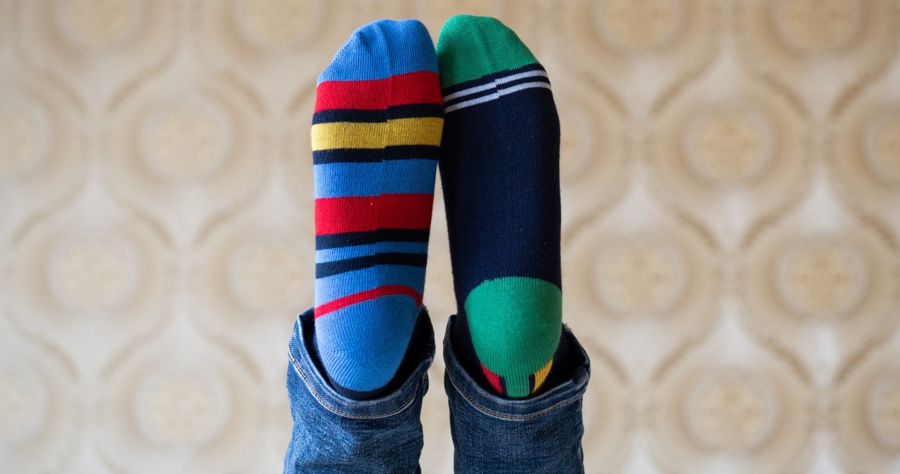 Kolorowe skarpetki, ukryte przesłanie. Co świętujemy 21 marca?