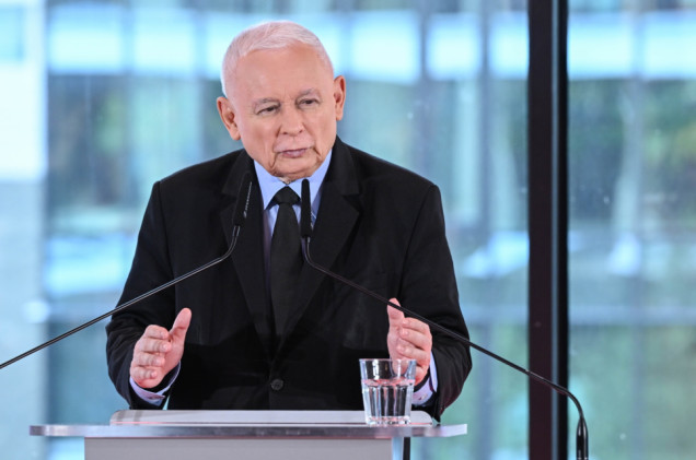 Ofensywa programowa PiS. Kaczyński: Zbliża się sezon na niepodległość