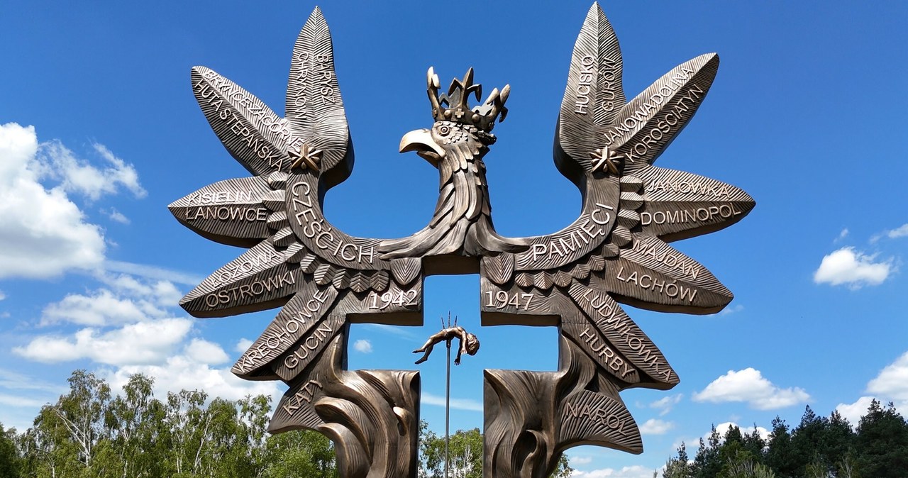 Pomnik "Rzeź Wołyńska" celem ataku wandali. Policja szuka sprawców