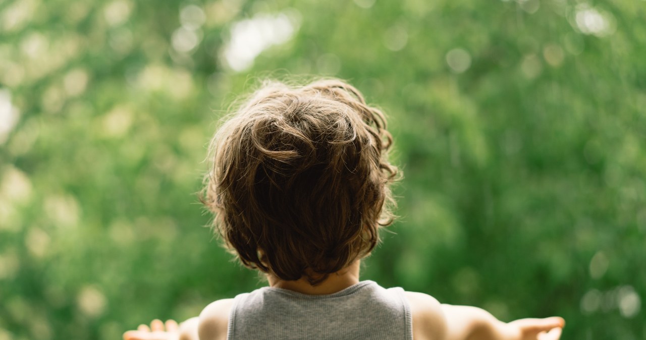 Czterolatek wypadł z balkonu na trzecim piętrze