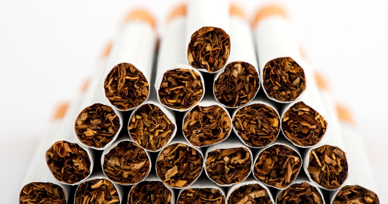 Miliony nielegalnych papierosów, 12 osób zatrzymanych. CBŚP rozbiło gang