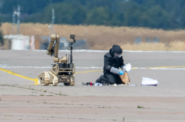 Sabotaż? Dron z materiałem wybuchowym przy samolocie z amunicją w Lipsku