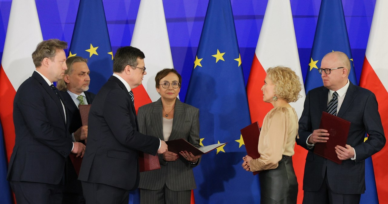 ​"Farsa" vs. "dobry dzień dla demokracji". W polskiej polityce zrobiło się gorąco