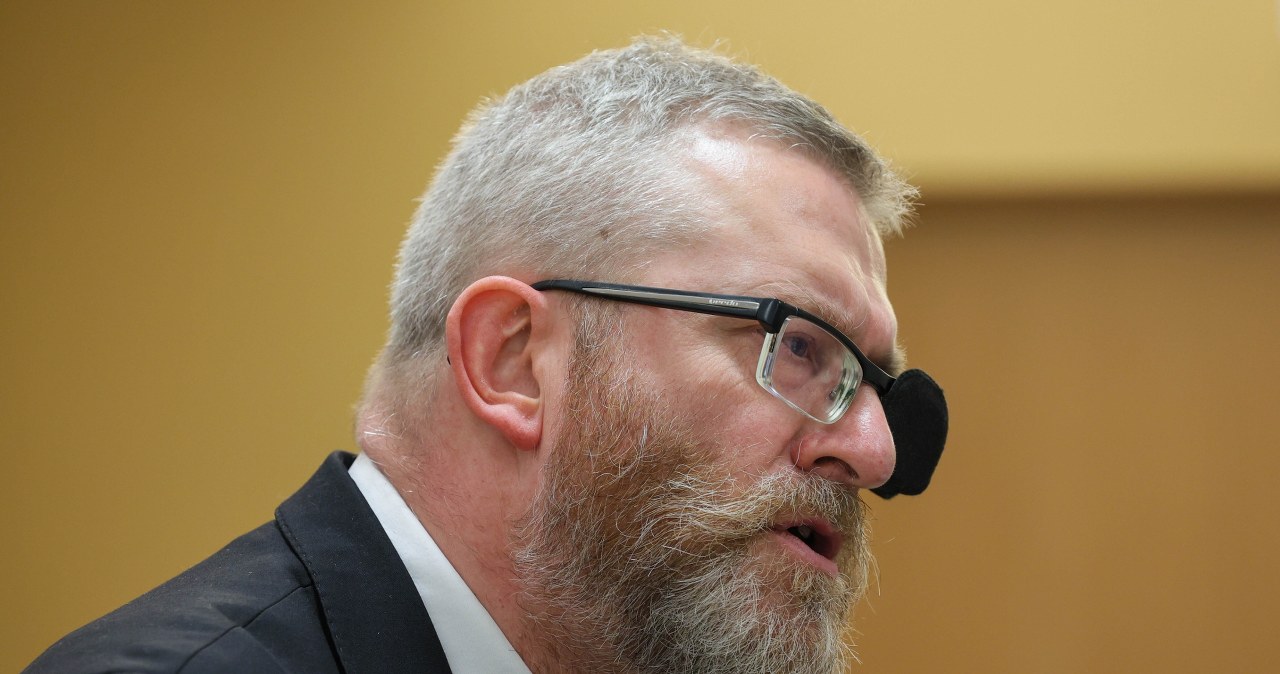 Eksplozja antyukraińskich treści w polskim internecie. Na czele profile Brauna