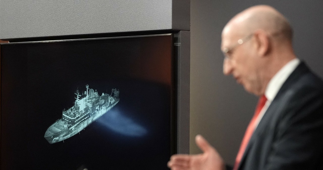 Rosyjski statek szpiegowski blisko Szkocji. Nastąpił niebezpieczny incydent