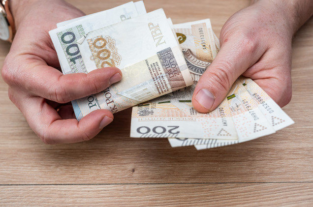 Duże zmiany w wypłatach z funduszu alimentacyjnego. Więcej rodzin dostanie wsparcie