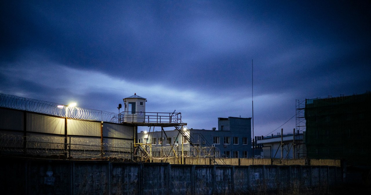 Rosja: Wiceszef kolonii karnej zabrał więźniów i kazał wyremontować mieszkanie