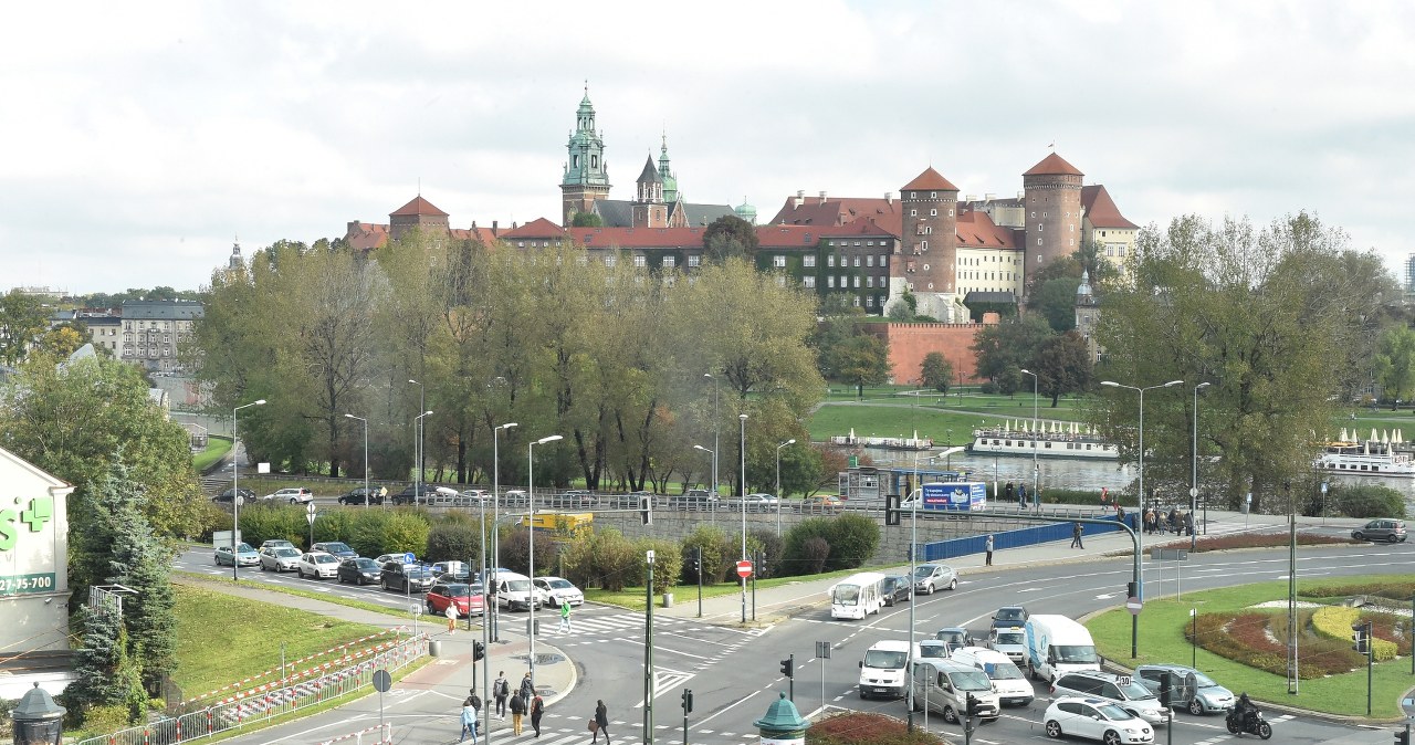 Zmiany na rondzie Grunwaldzkim w Krakowie. Taksówki stracą dostęp do buspasa