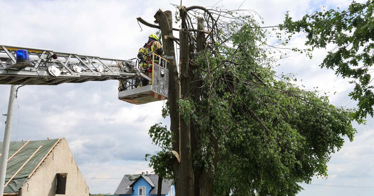 Trąba powietrzna na Opolszczyźnie. Jaką pomoc dostaną poszkodowani?