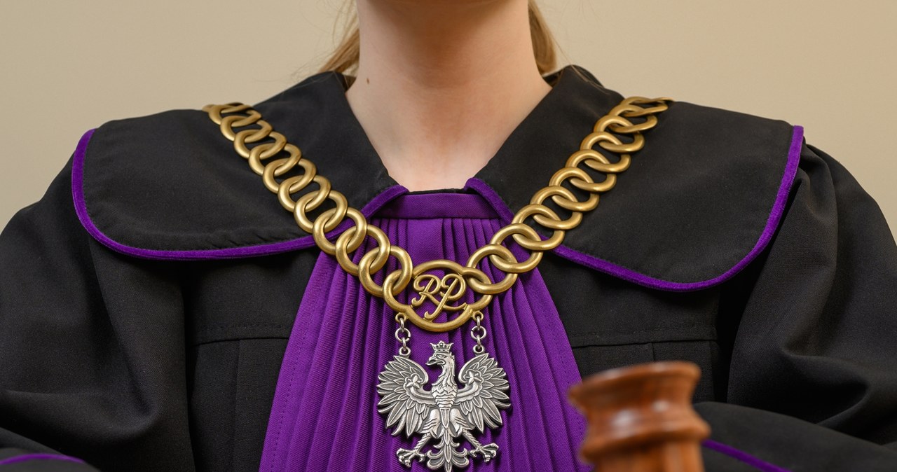 Śmiertelnie potrącił na pasach nianię z dzieckiem. Sąd zdecydował ws. kierowcy