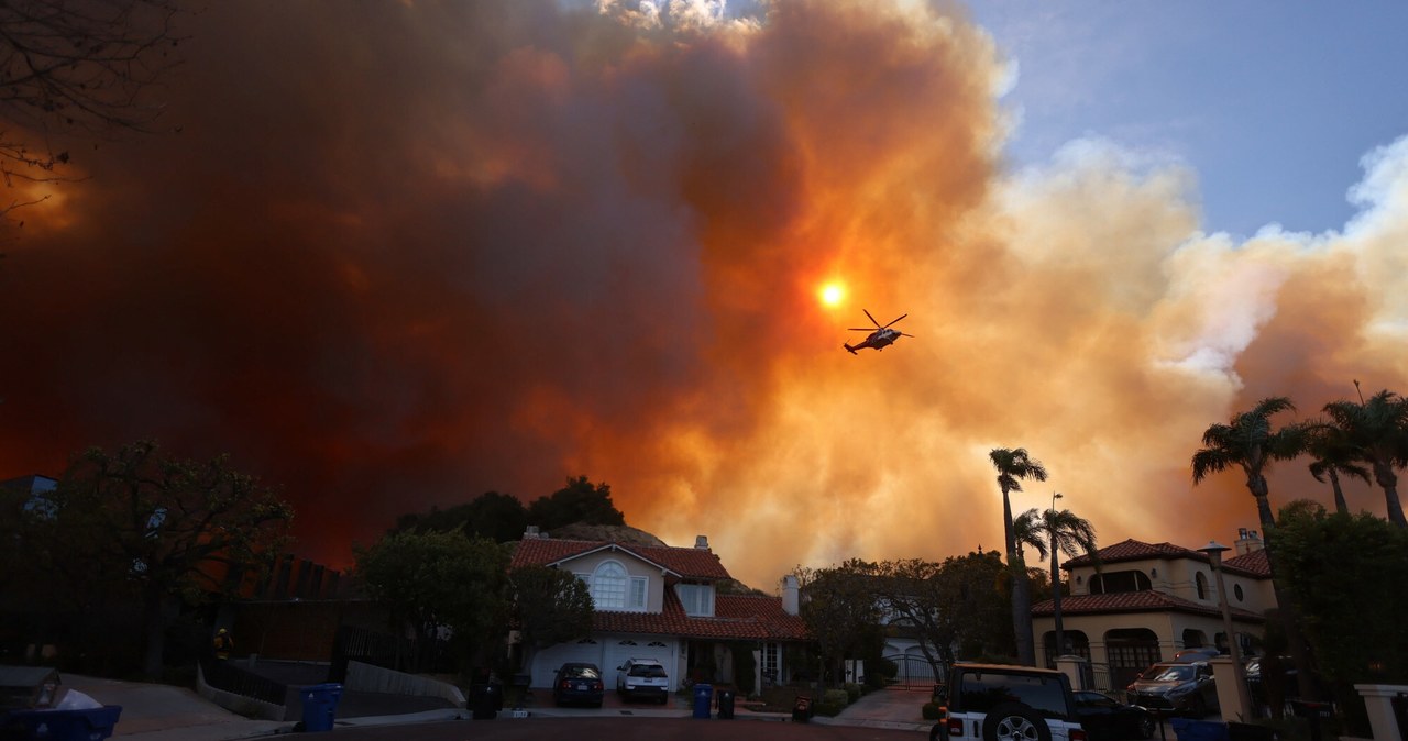 Ogień trawi tysiące hektarów w Los Angeles. "Sceny apokaliptyczne", ewakuacja 30 tys. osób