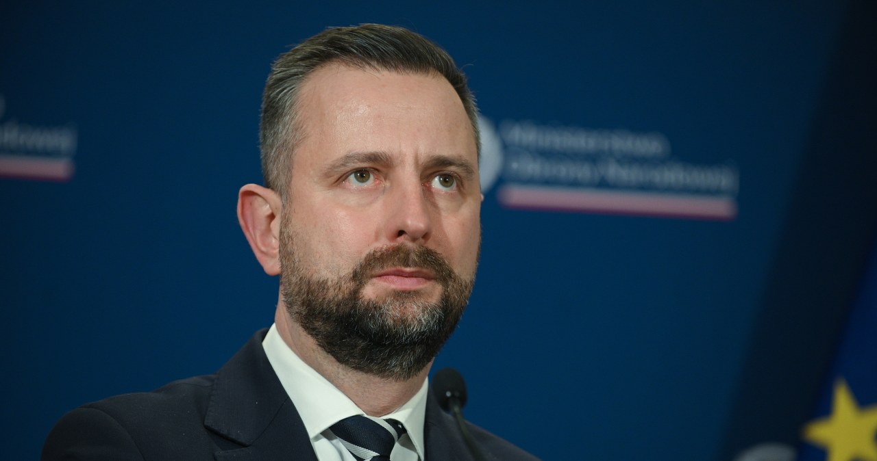 Obiekty wojskowe na mapach Google. Szef MON o interwencji