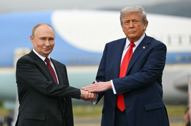 Stanowcza rozmowa Trump-Putin. „Odczuwa presję”