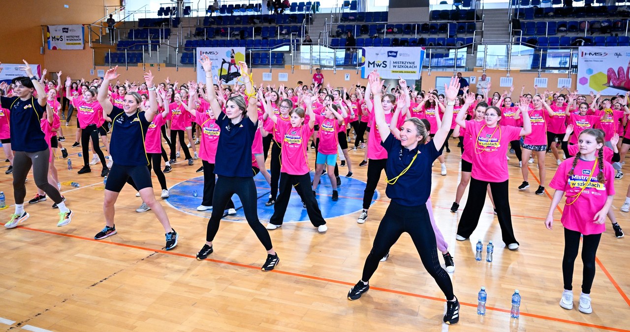 ​Otylia Jędrzejczak chce podnieść samoocenę nastolatek. Niezwykła lekcja z mistrzyniami sportu