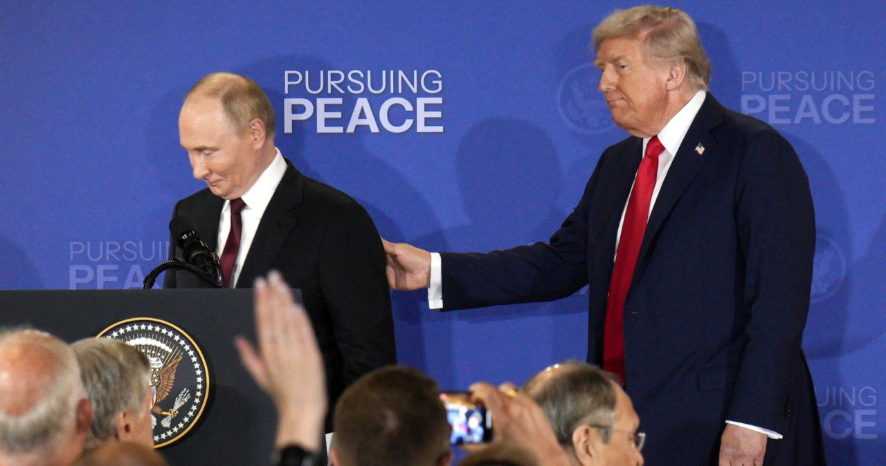 To dlatego odwołano spotkanie Trumpa z Putinem. Dziennik ujawnia