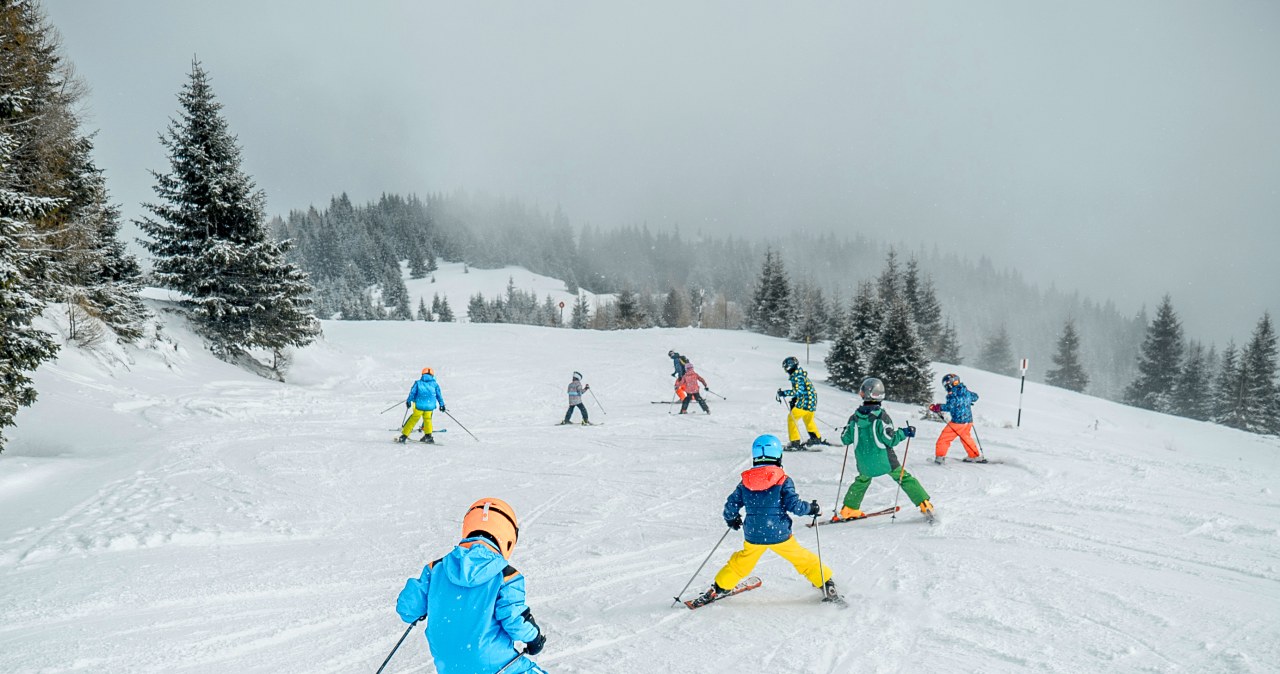 Ferie zimowe 2026. Uczniowie ze Śląskiego znów czekają najdłużej