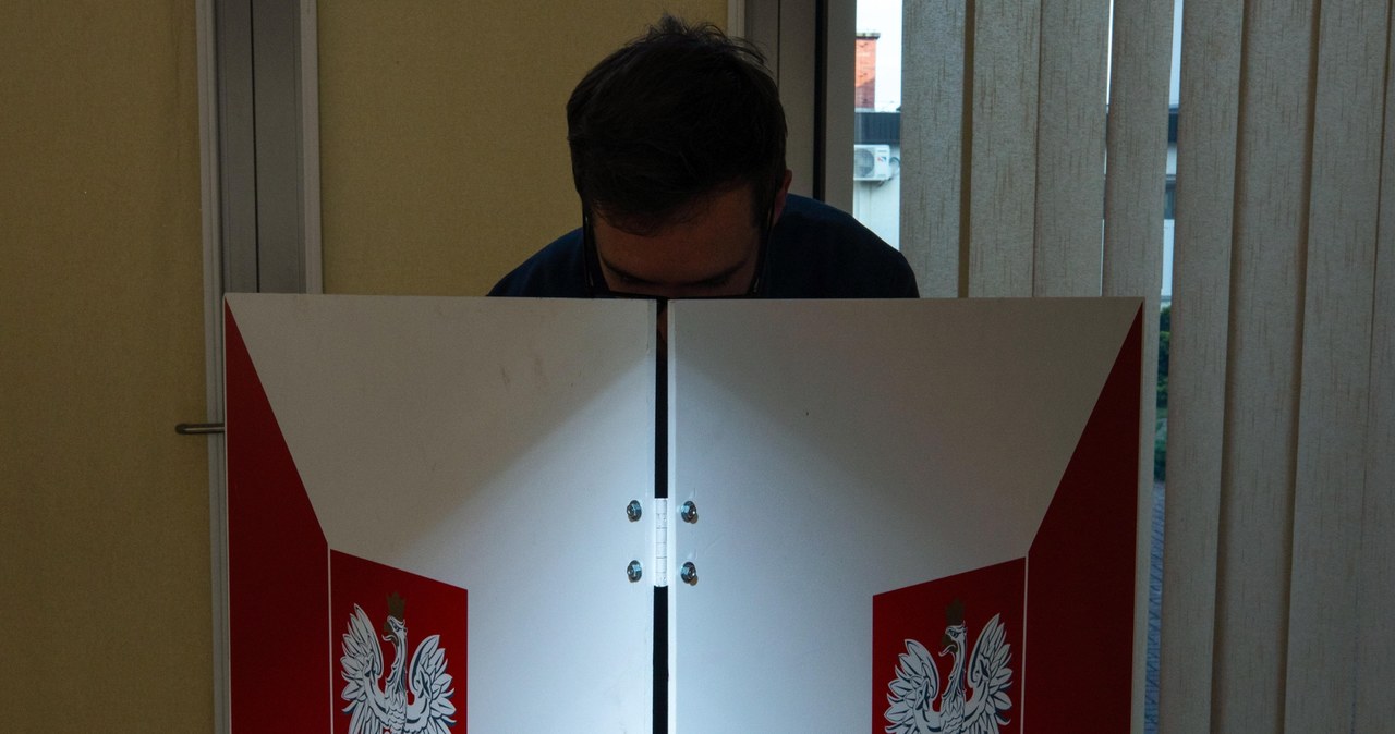 ​Co poszło nie tak przy liczeniu głosów? Ruszają śledztwa w kolejnych miastach