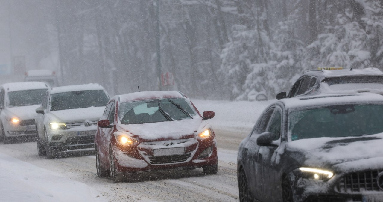​Sylwester w Zakopanem: korki, śnieżyca i opony wielosezonowe