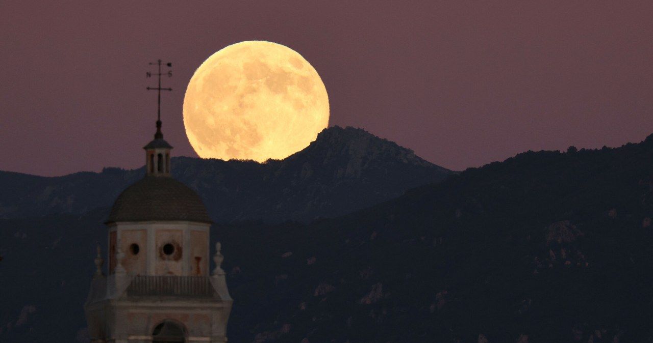 Srebrny Glob najbliżej Ziemi. Oto superpełnia Księżyca