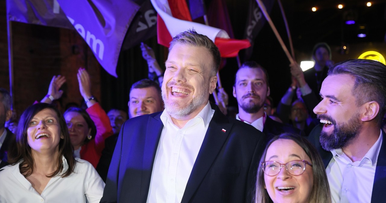Wielu chętnych do współpracy z Zandbergiem. Partia Razem na fali