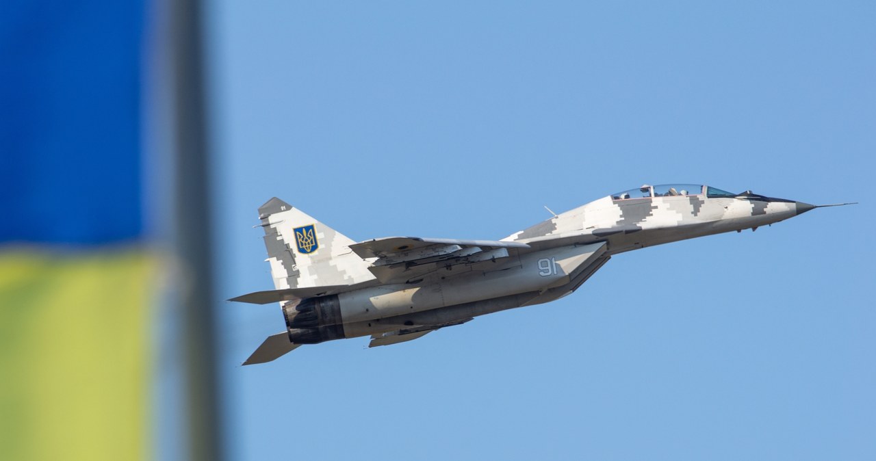 Nocna katastrofa lotnicza w Ukrainie. Myśliwiec rozbity, pilot nie żyje