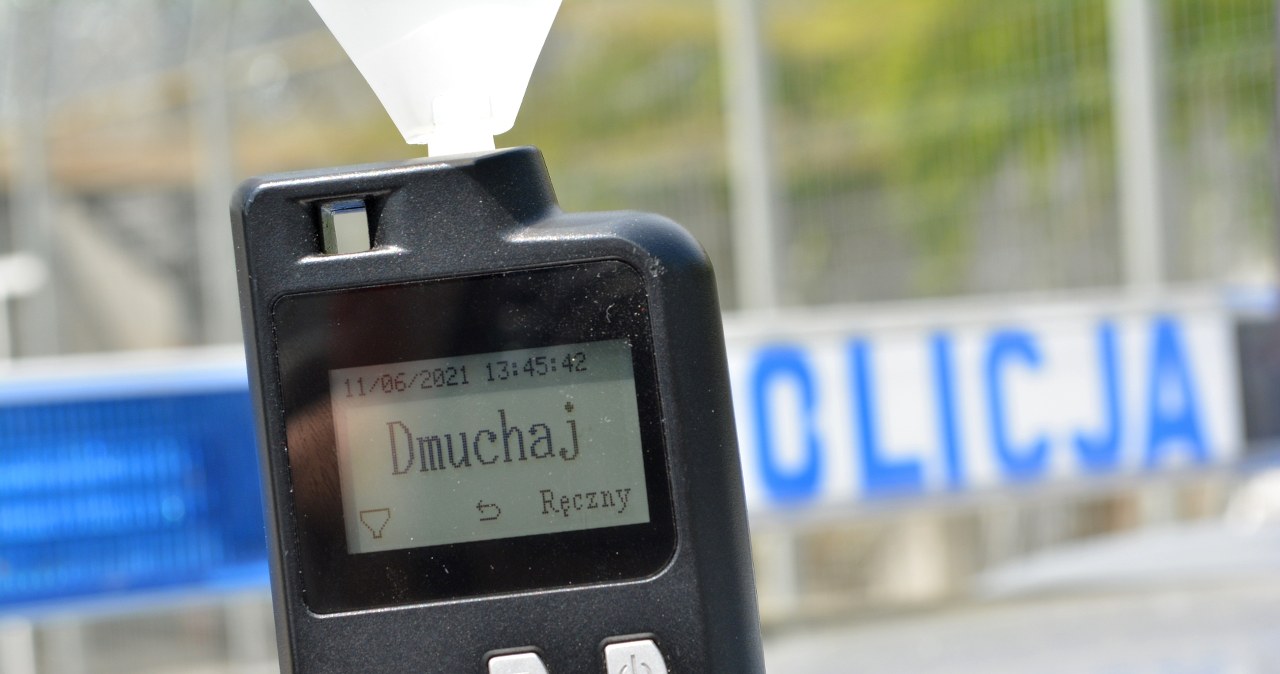 Skandal w lubuskiej policji. Nietrzeźwy funkcjonariusz wjechał w ogrodzenie