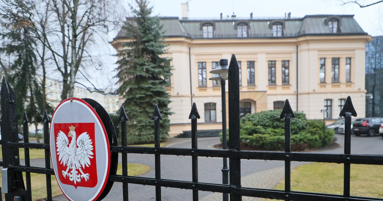Tylko jeden kandydat na 5 wolnych miejsc w Trybunale Konstytucyjnym. Znane nazwisko