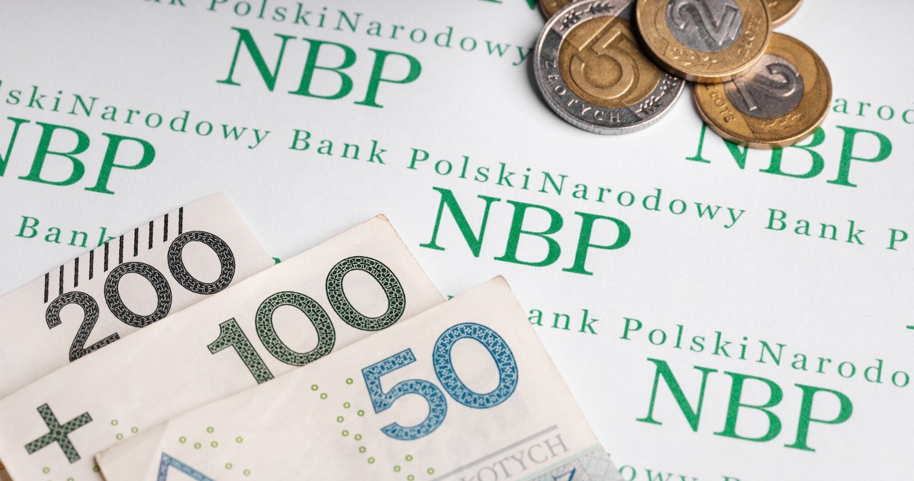 Prawie milion rocznie. NBP ujawniło zarobki członków zarządu