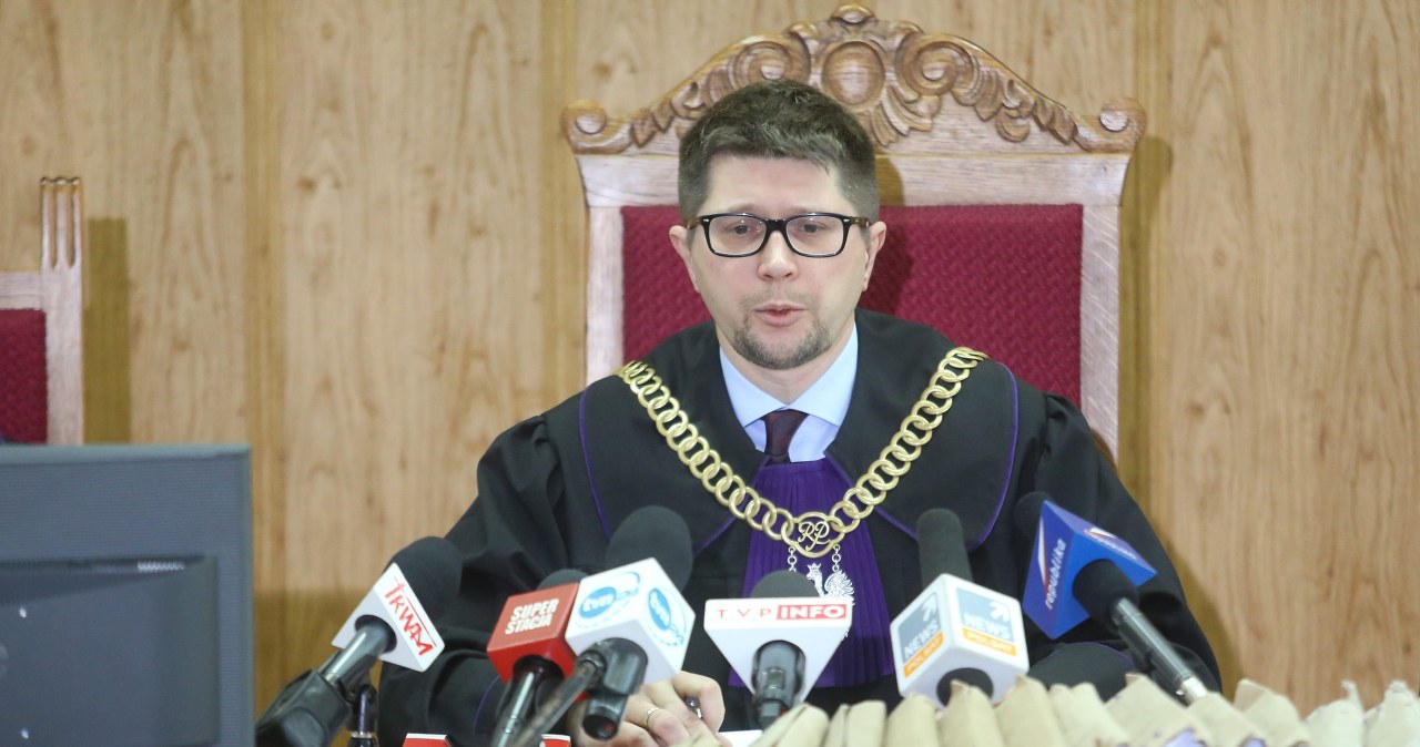 ​Żurek przeprosił za Ziobrę. "Wypowiedzi te nigdy nie powinny zostać sformułowane"