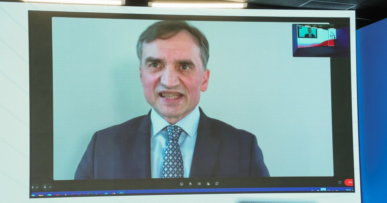 Ściganie Zbigniewa Ziobry nieskuteczne od miesiąca